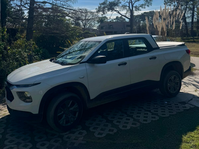 Chevrolet Montana Ls